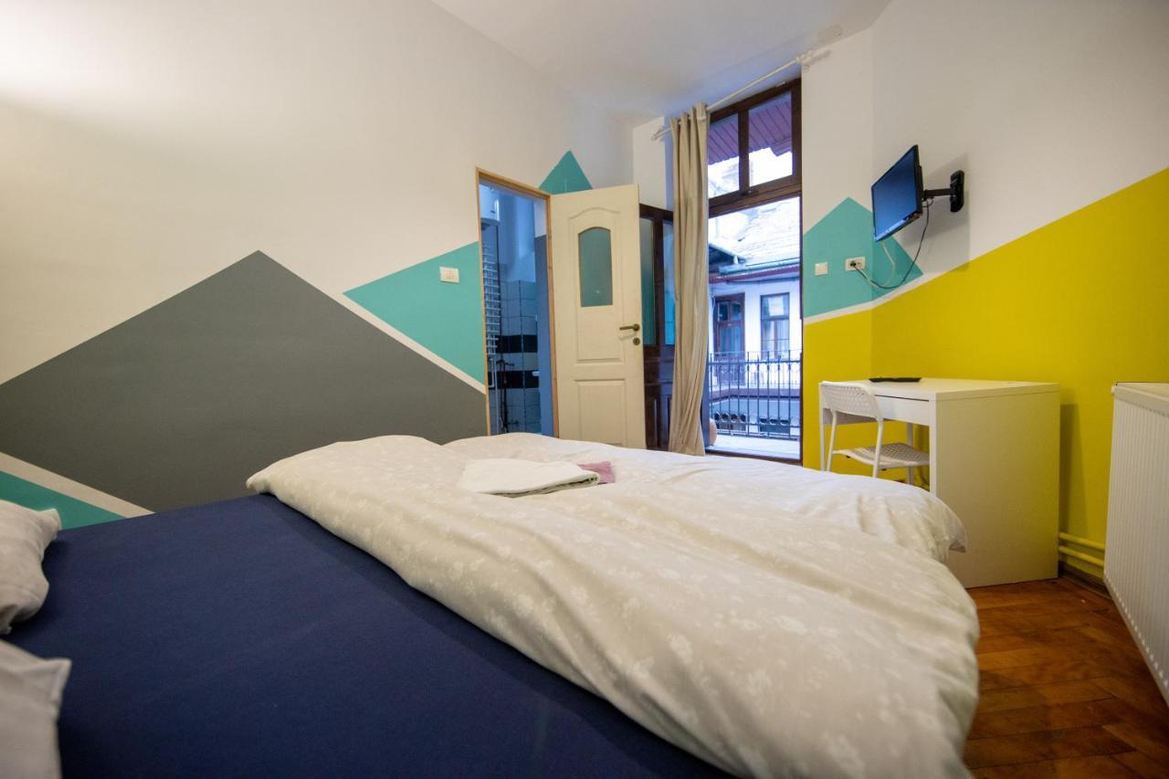 Hostel Cornel 蒂米什瓦拉 外观 照片