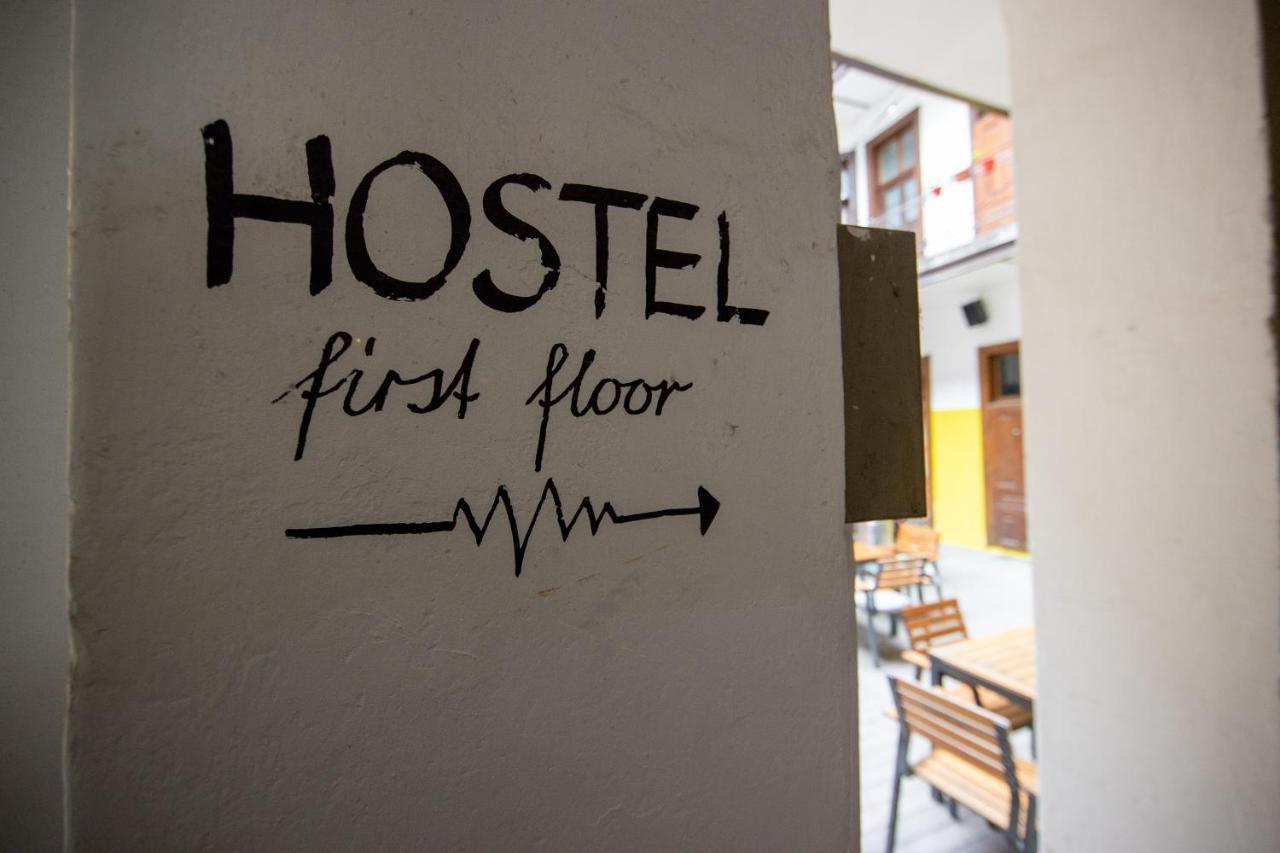 Hostel Cornel 蒂米什瓦拉 外观 照片