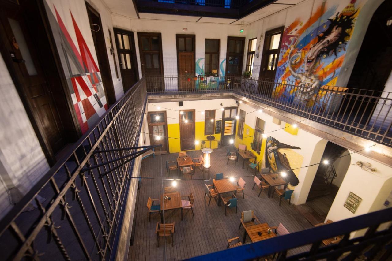 Hostel Cornel 蒂米什瓦拉 外观 照片
